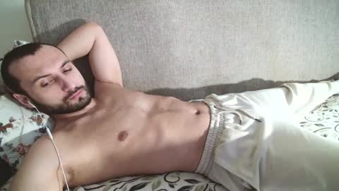 Snapshot of wowmichael69 chatting on December 11, 9:30 am Josy online show from December 11, 9:30 am