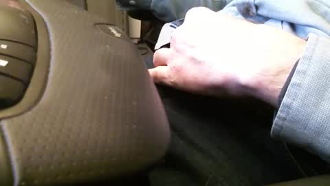 Snapshot of wrangleat0r chatting on March 1, 1:53 am wrangleat0r online show from March 1, 1:53 am