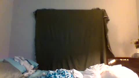 Snapshot of wreckedbroslive chatting on December 22, 3:47 am wreckedbroslive online show from December 22, 3:47 am