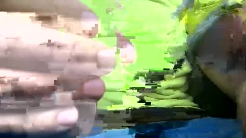 Snapshot of wtatto chatting on December 3, 12:27 pm wtatto online show from December 3, 12:27 pm