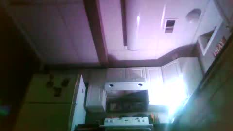 Snapshot of wundrsword33 chatting on January 15, 5:40 am BONER DONOR online show from January 15, 5:40 am