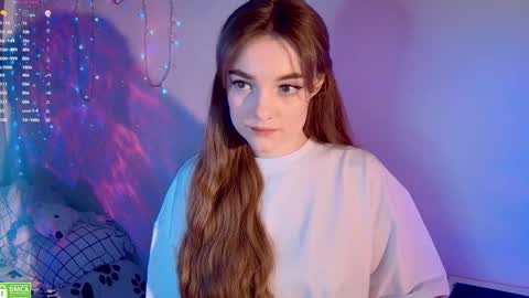 Snapshot of wxiuixw chatting on December 11, 7:46 pm Sonya online show from December 11, 7:46 pm