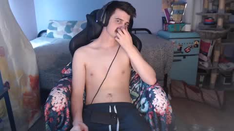 Wyatt online show from October 4, 6:17 pm