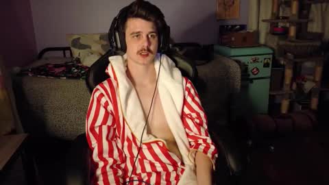 Wyatt online show from November 8, 6:24 am