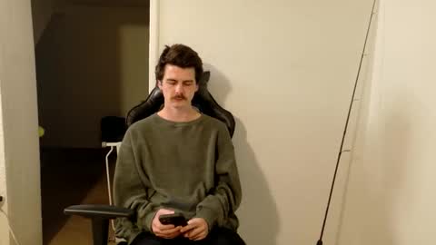 Wyatt online show from April 10, 6:29 am