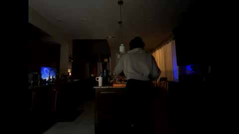Snapshot of wynterheat chatting on April 23, 3:41 am Wynter Heat online show from April 23, 3:41 am