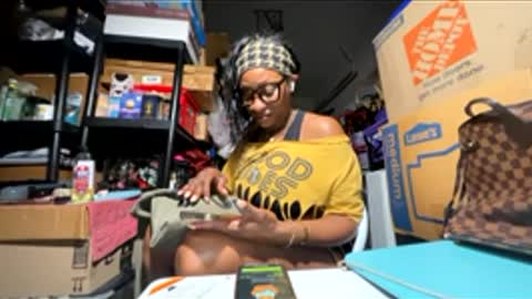 Snapshot of wynterheat chatting on May 29, 6:22 am Wynter Heat online show from May 29, 6:22 am