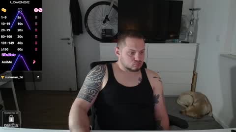 Snapshot of x19marco93x chatting on February 16, 4:42 pm x19marco93x online show from February 16, 4:42 pm