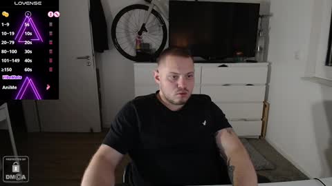 Snapshot of x19marco93x chatting on March 2, 5:58 pm x19marco93x online show from March 2, 5:58 pm