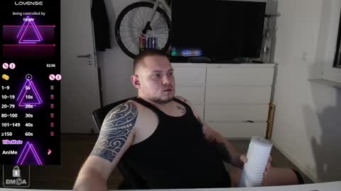 Snapshot of x19marco93x chatting on March 7, 7:49 pm x19marco93x online show from March 7, 7:49 pm