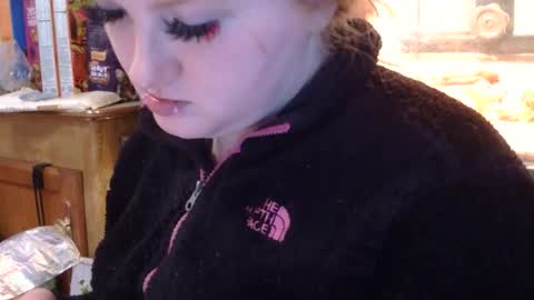 x2kayx2 online show from January 15, 4:44 pm