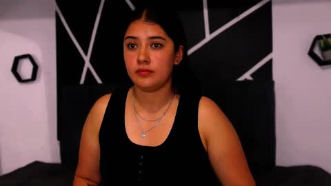 Snapshot of x_adeline_ chatting on October 28, 7:16 pm Adeline online show from October 28, 7:16 pm