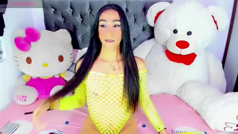 Maria Juliana online show from November 11, 2:33 am