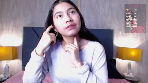 Snapshot of xaander_ chatting on November 21, 3:16 am aurora online show from November 21, 3:16 am