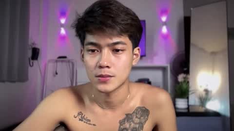 Prince Aldrian  online show from December 20, 12:40 am