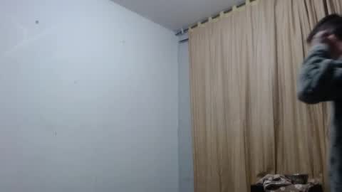 xalejo_max online show from November 26, 10:49 am