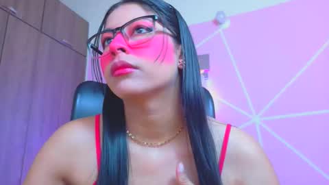 XALLYSONX online show from March 23, 11:36 am