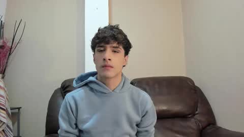 Snapshot of xam_collen chatting on November 1, 3:03 pm xam_collen online show from November 1, 3:03 pm