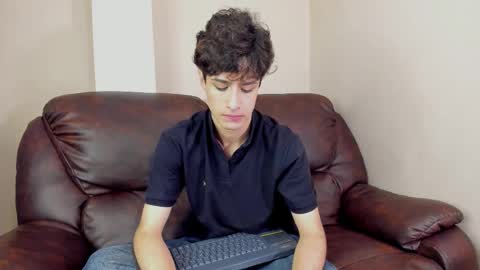 Snapshot of xam_collen chatting on November 21, 3:44 pm xam_collen online show from November 21, 3:44 pm