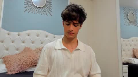 Snapshot of xam_collen chatting on November 25, 3:34 pm xam_collen online show from November 25, 3:34 pm