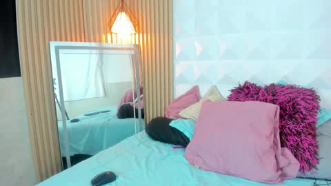 xamabtlee0107 online show from September 18, 4:36 am