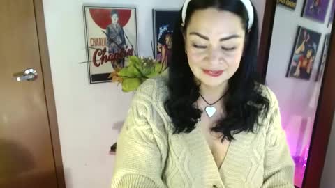 Snapshot of xamara1124 chatting on January 5, 9:47 pm XAMARA1124 online show from January 5, 9:47 pm