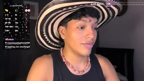 Snapshot of xander_bonnet1 chatting on February 12, 5:48 pm Xander bonnet online show from February 12, 5:48 pm