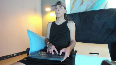 XANDER online show from January 17, 7:50 pm