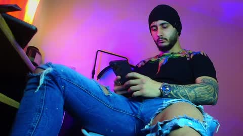 XanderCageX online show from April 4, 12:46 pm