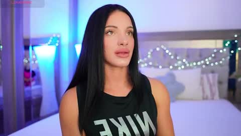 Alexandra online show from July 7, 8:35 pm