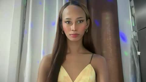 Cassandra online show from November 23, 1:22 pm