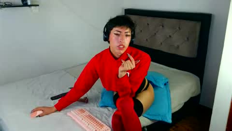 xangel__dustx online show from January 16, 7:07 pm