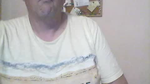 Snapshot of xaramanu chatting on June 15, 9:17 pm xaramanu online show from June 15, 9:17 pm