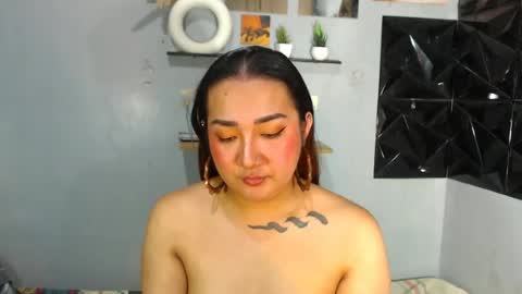 Snapshot of xasianempressx chatting on July 11, 12:52 pm Nira NOT INTO CHEAP GUYS online show from July 11, 12:52 pm