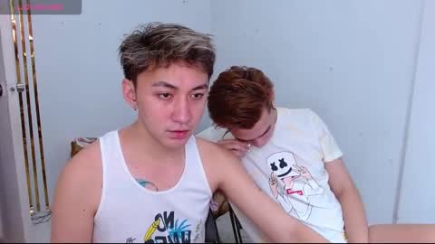 Snapshot of xasianprince4youx chatting on October 28, 7:38 pm khris online show from October 28, 7:38 pm