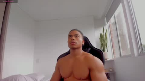 Xavier online show from April 17, 7:28 pm