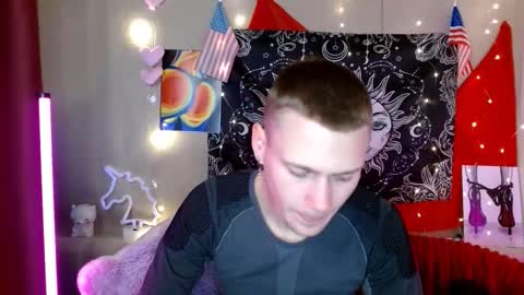 xavier_night81 online show from October 14, 7:20 am