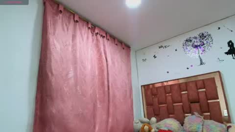 xayu online show from June 22, 5:04 am