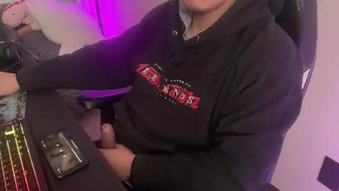 xburst online show from February 9, 9:06 pm