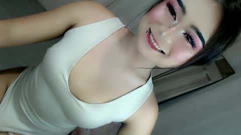 Snapshot of xchinita_kyanggx chatting on June 19, 4:17 am kianna online show from June 19, 4:17 am