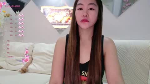 Snapshot of xcinqkuhx chatting on November 2, 5:21 am natt online show from November 2, 5:21 am