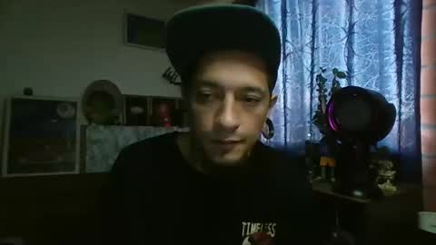 Snapshot of xdantex19 chatting on April 22, 1:34 pm xdantex19 online show from April 22, 1:34 pm