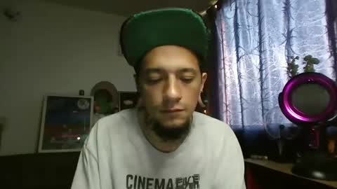 Snapshot of xdantex19 chatting on May 6, 2:22 pm xdantex19 online show from May 6, 2:22 pm