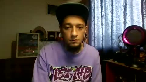 Snapshot of xdantex19 chatting on June 14, 2:52 pm xdantex19 online show from June 14, 2:52 pm