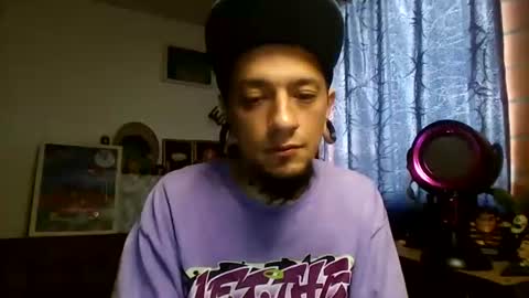 Snapshot of xdantex19 chatting on June 22, 2:03 pm xdantex19 online show from June 22, 2:03 pm