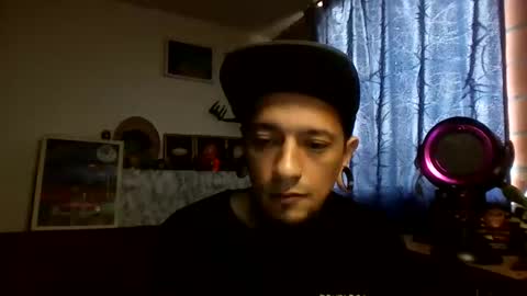 Snapshot of xdantex19 chatting on June 23, 2:37 pm xdantex19 online show from June 23, 2:37 pm