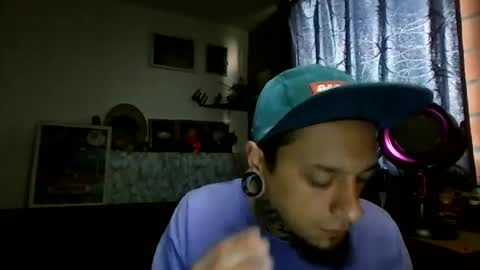 Snapshot of xdantex19 chatting on July 5, 1:40 pm xdantex19 online show from July 5, 1:40 pm