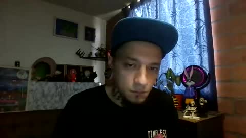 Snapshot of xdantex19 chatting on July 11, 1:58 pm xdantex19 online show from July 11, 1:58 pm