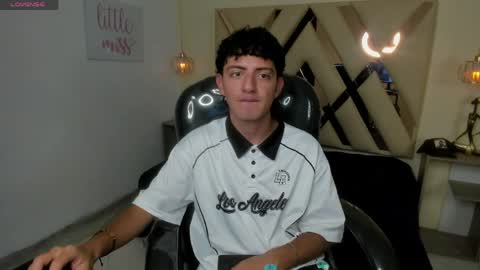 xebastwink online show from April 7, 7:47 pm