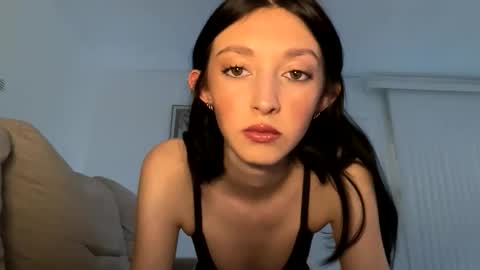 xenadreamx online show from April 19, 3:39 am